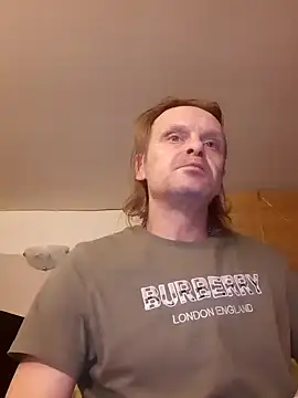 Snapshot of Kuba_Gd chatting on 02/01/25, 06:10 Kuba Gd online show from 02/01/25, 06:10