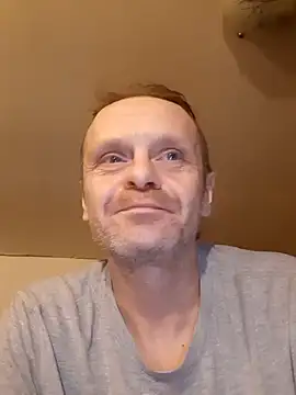 Snapshot of Kuba_Gd chatting on 02/03/25, 03:53 Kuba Gd online show from 02/03/25, 03:53