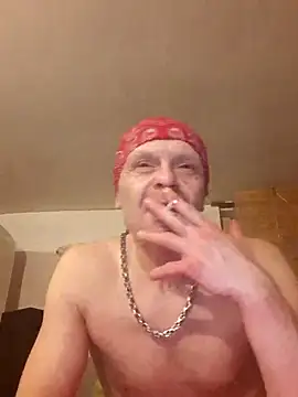 Snapshot of Kuba_Gd chatting on 02/07/25, 03:45 Kuba Gd online show from 02/07/25, 03:45