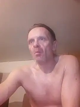 Snapshot of Kuba_Gd chatting on 02/14/25, 02:18 Kuba Gd online show from 02/14/25, 02:18