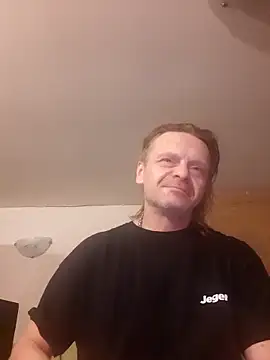 Snapshot of Kuba_Gd chatting on 02/19/25, 11:46 Kuba Gd online show from 02/19/25, 11:46