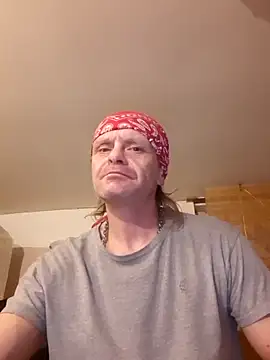 Snapshot of Kuba_Gd chatting on 02/27/25, 05:45 Kuba Gd online show from 02/27/25, 05:45