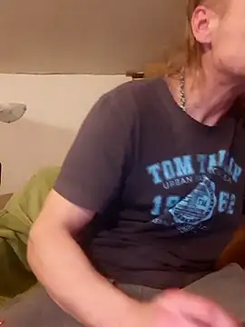 Snapshot of Kuba_Gd chatting on 03/02/25, 12:53 Kuba Gd online show from 03/02/25, 12:53