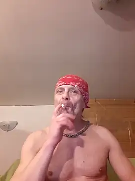 Snapshot of Kuba_Gd chatting on 03/07/25, 08:11 Kuba Gd online show from 03/07/25, 08:11