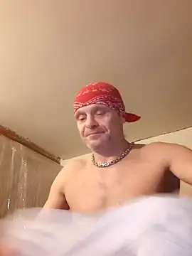 Snapshot of Kuba_Gd chatting on 03/11/25, 09:04 Kuba Gd online show from 03/11/25, 09:04