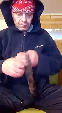 Snapshot of Kuba_Gd chatting on 03/12/25, 10:16 Kuba Gd online show from 03/12/25, 10:16