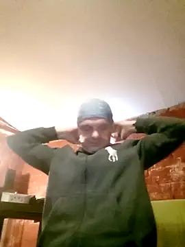 Snapshot of Kuba_Gd chatting on 10/20/25, 11:05 Kuba Gd online show from 10/20/25, 11:05