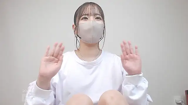 CocoaMilk18 online show from 04/29/26, 11:36