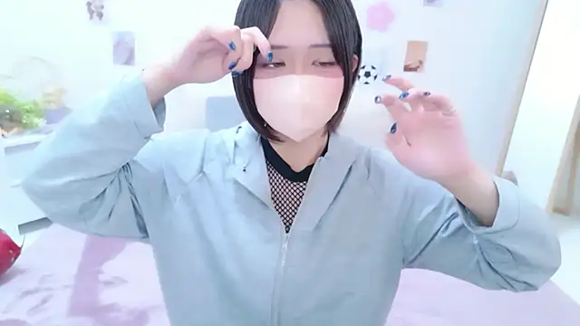 Snapshot of Hinata_Sun chatting on 06/27/26, 12:22 Hinata Sun online show from 06/27/26, 12:22