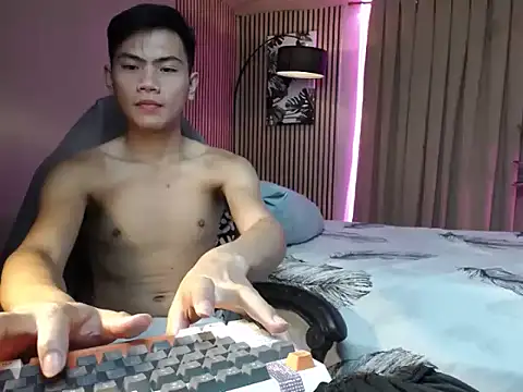 alex cummer online show from 10/27/25, 05:06