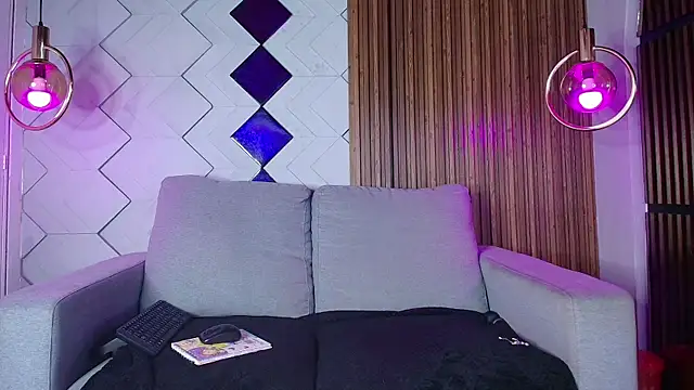 Susyhot  online show from 09/11/25, 11:10