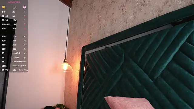 Sofi Moreno online show from 07/22/26, 11:02