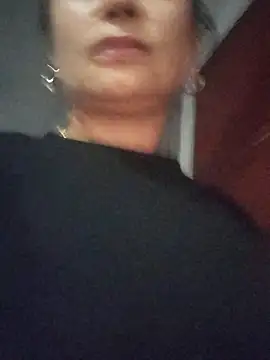 mia mancinii online show from 06/06/26, 10:25