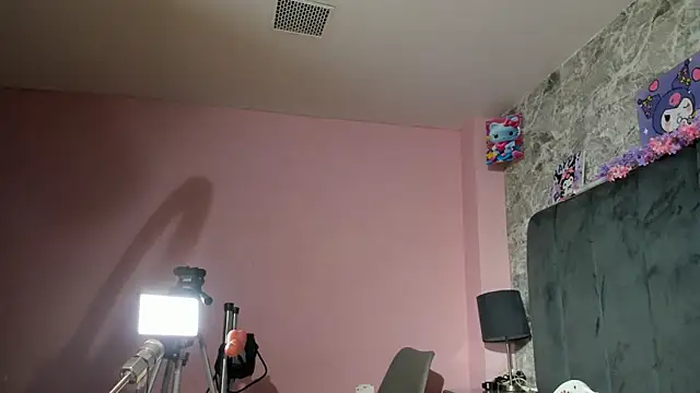 Missy Aprill online show from 05/22/26, 01:39