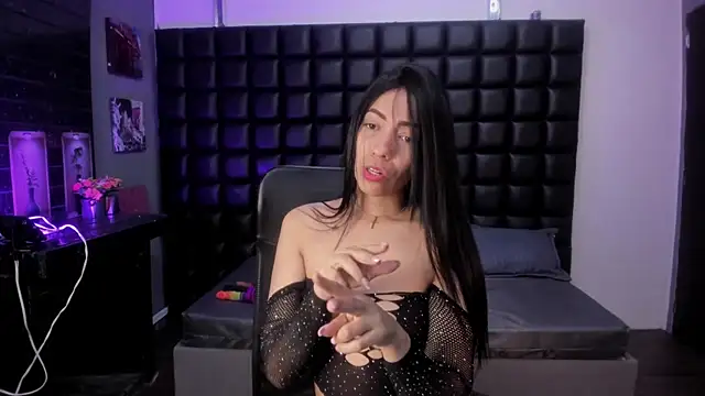 ashlyy sweet  online show from 04/21/26, 03:39