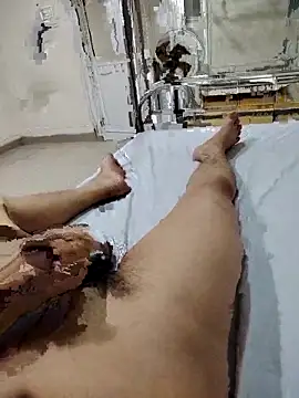 mousebb02 online show from 11/04/25, 02:05