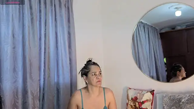 mariangellive online show from 01/18/26, 10:24