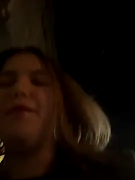 IssadoraaPink online show from 09/23/25, 06:11