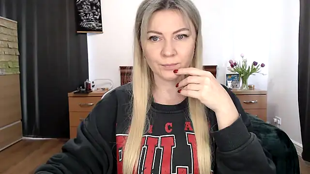 ParadiseAlina online show from 01/14/26, 02:33