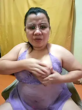 hotlyn45 online show from 09/23/25, 05:21