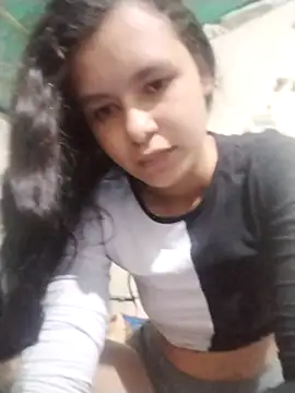 marisolcardona online show from 10/17/25, 01:03