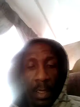 longdickson12345 online show from 09/29/25, 07:24