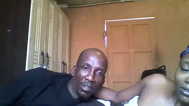 longdickson12345 online show from 04/19/26, 08:02