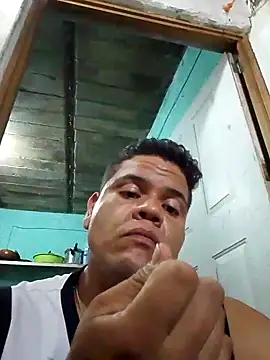 Snapshot of Maniakone chatting on 09/10/25, 03:28 Maniakone online show from 09/10/25, 03:28