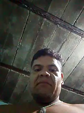 Snapshot of Maniakone chatting on 09/16/25, 07:31 Maniakone online show from 09/16/25, 07:31