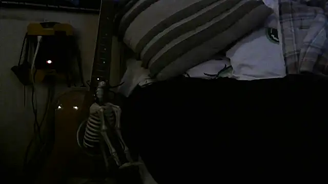crassanova online show from 06/18/26, 05:51