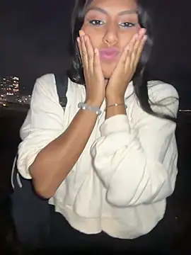 BrunetteBliss69 online show from 02/12/26, 11:55