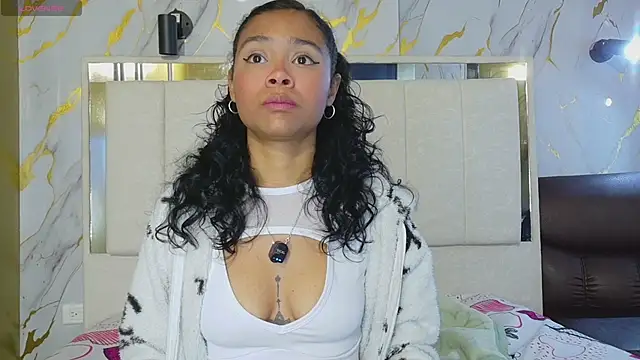 Kristall 06 online show from 05/25/26, 02:06
