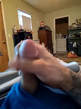 Wolfyking95 online show from 09/12/25, 12:22