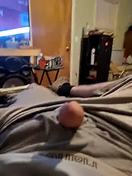 Wolfyking95 online show from 09/13/25, 06:02