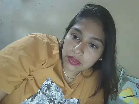 Snapshot of zairabreze chatting on 07/05/26, 03:45 zairabreze online show from 07/05/26, 03:45