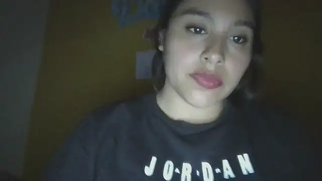 Snapshot of zairabreze chatting on 07/21/26, 07:27 zairabreze online show from 07/21/26, 07:27