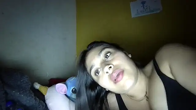 Snapshot of zairabreze chatting on 07/22/26, 10:34 zairabreze online show from 07/22/26, 10:34
