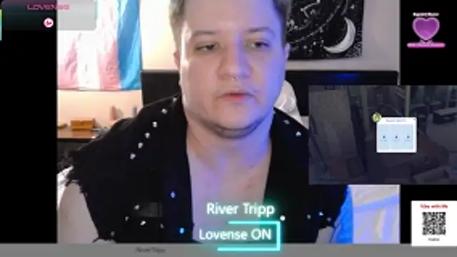 Snapshot of RiverTripp chatting on 05/14/26, 03:02 RiverTripp online show from 05/14/26, 03:02