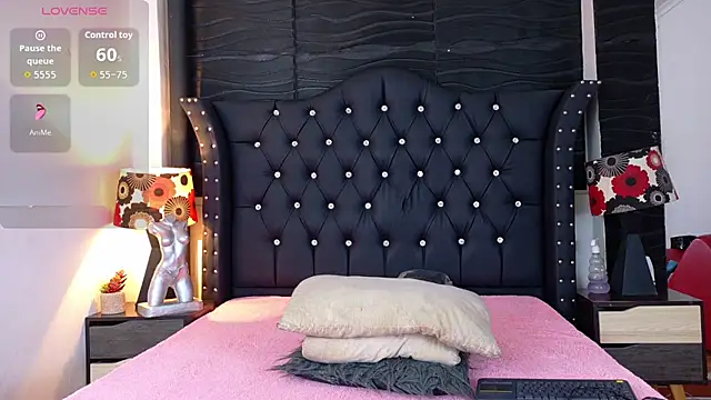 Keysha Queen  online show from 10/01/25, 12:11