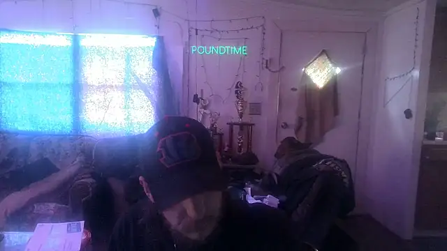 Poundtown1226 online show from 01/07/26, 07:05