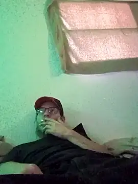 Poundtown1226 online show from 02/24/26, 09:24