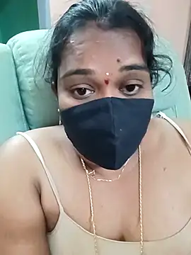 sujuta online show from 09/19/25, 04:29