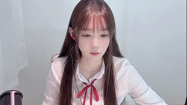 Xiao-runbao online show from 10/22/25, 01:44