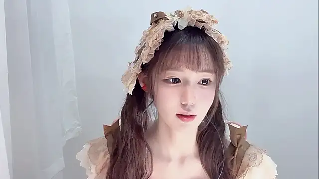 Xiao-runbao online show from 10/26/25, 02:12