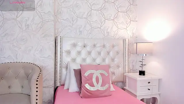 amara rousse online show from 12/20/25, 11:28