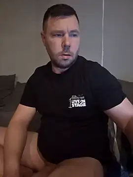 Snapshot of Da_riva chatting on 01/11/26, 04:01 Da riva online show from 01/11/26, 04:01