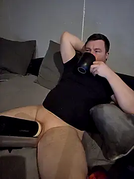 Snapshot of Da_riva chatting on 02/11/26, 08:03 Da riva online show from 02/11/26, 08:03