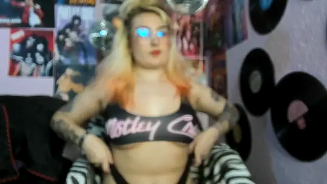 Avril Maria online show from 03/26/26, 07:19