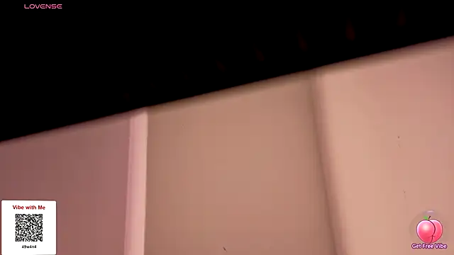 Snapshot of NataliaPrince1 chatting on 12/05/25, 05:09 NataliaPrince1 online show from 12/05/25, 05:09