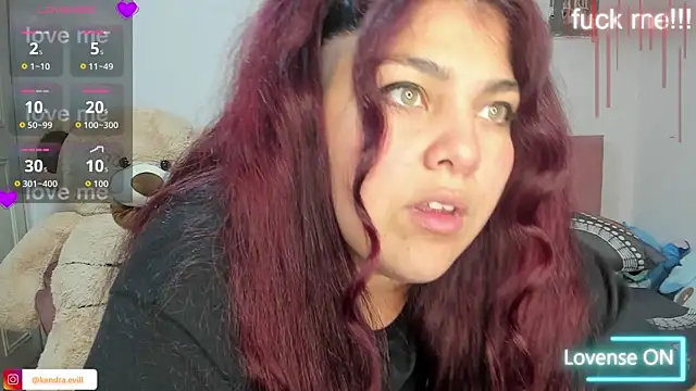 kendra lil evill online show from 09/27/25, 10:04